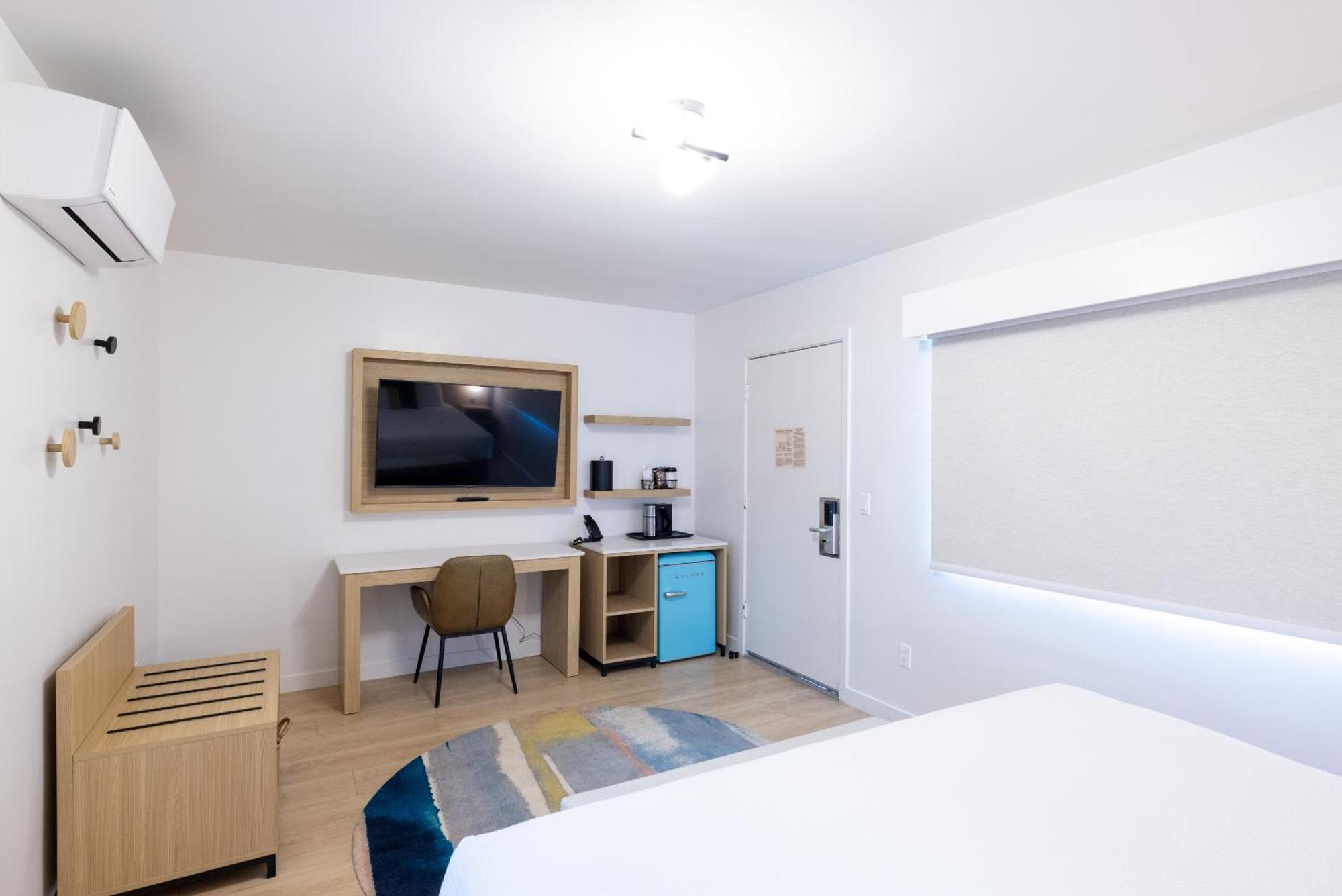 Tides Oceanview Inn And Cottages ピズモ・ビーチ エクステリア 写真