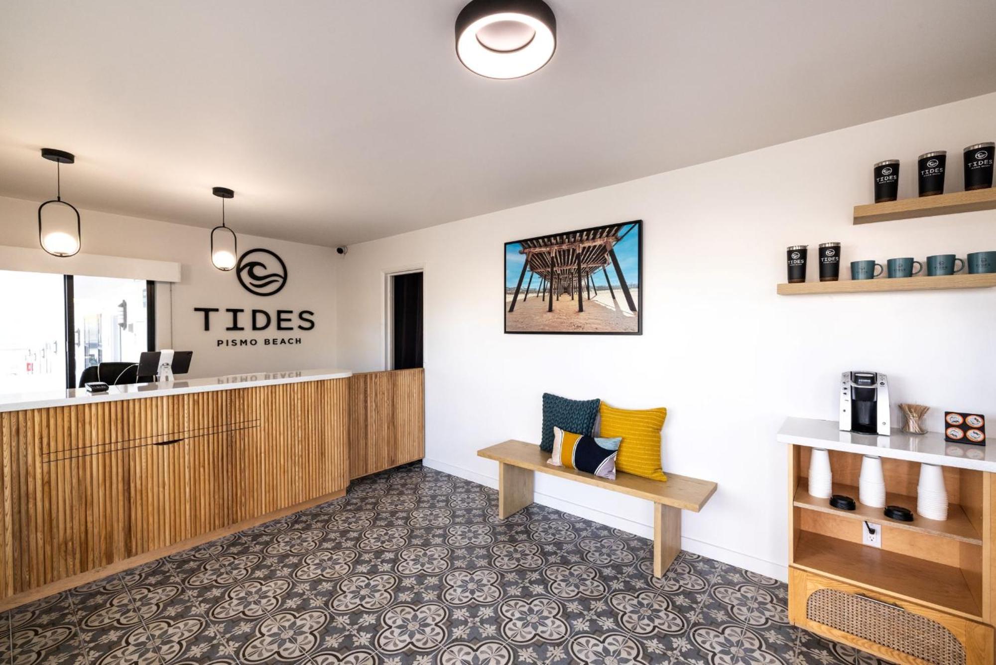 Tides Oceanview Inn And Cottages ピズモ・ビーチ エクステリア 写真